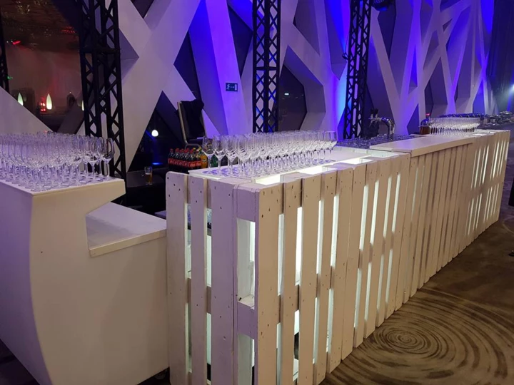 PALLET BAR