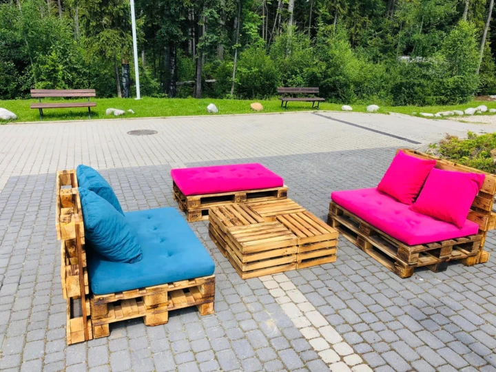 NATURAL SOFA PINK