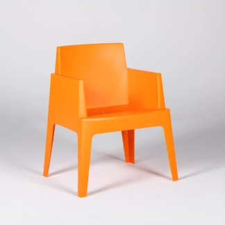 BOX CHAIR O