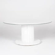 VINTAGE TABLE