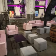 VIVA FLAMINGO SOFA